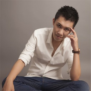 汤芳—乌苏里船歌写真
